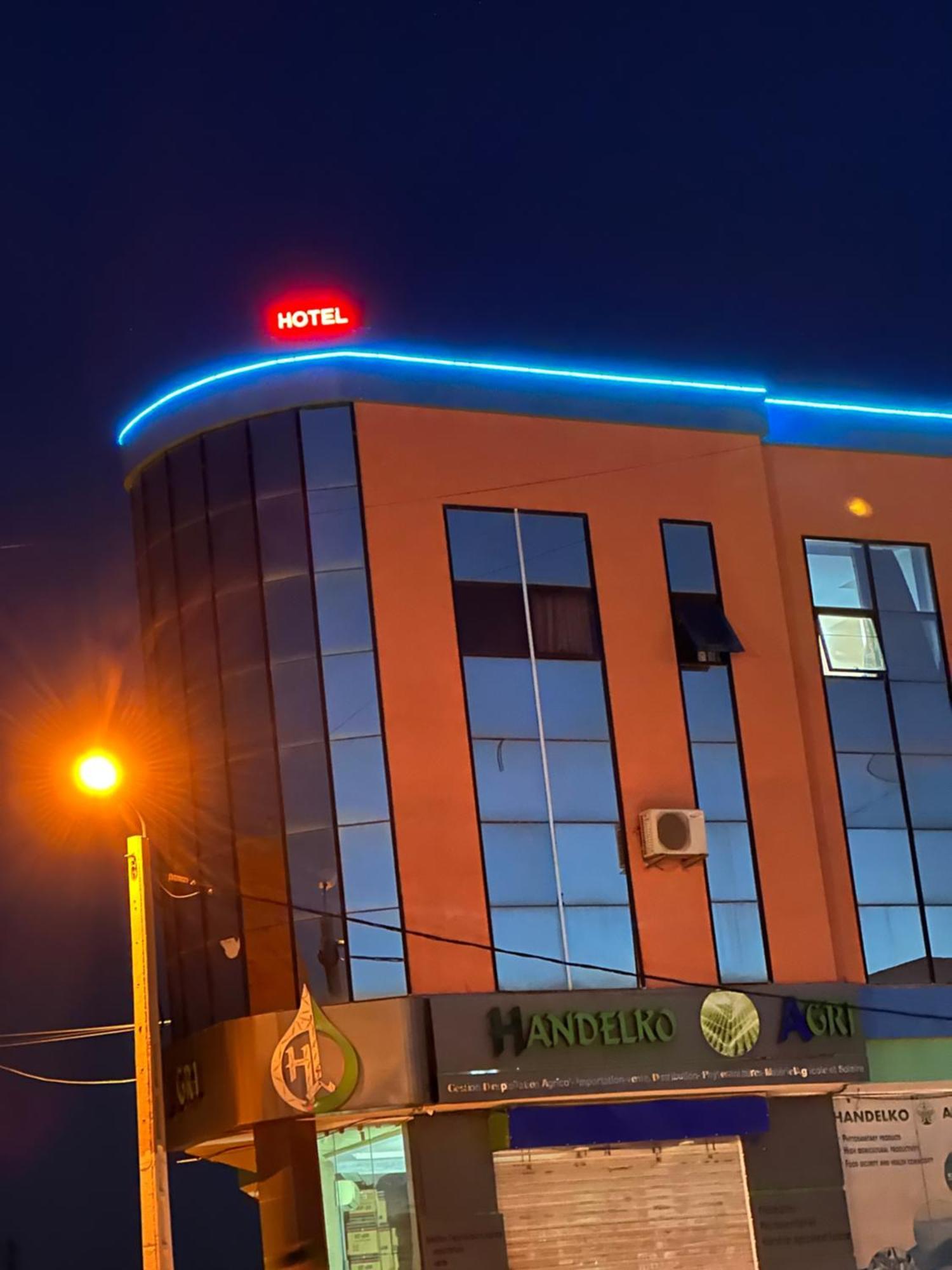 Hotel Nostress Khenifra Exterior photo